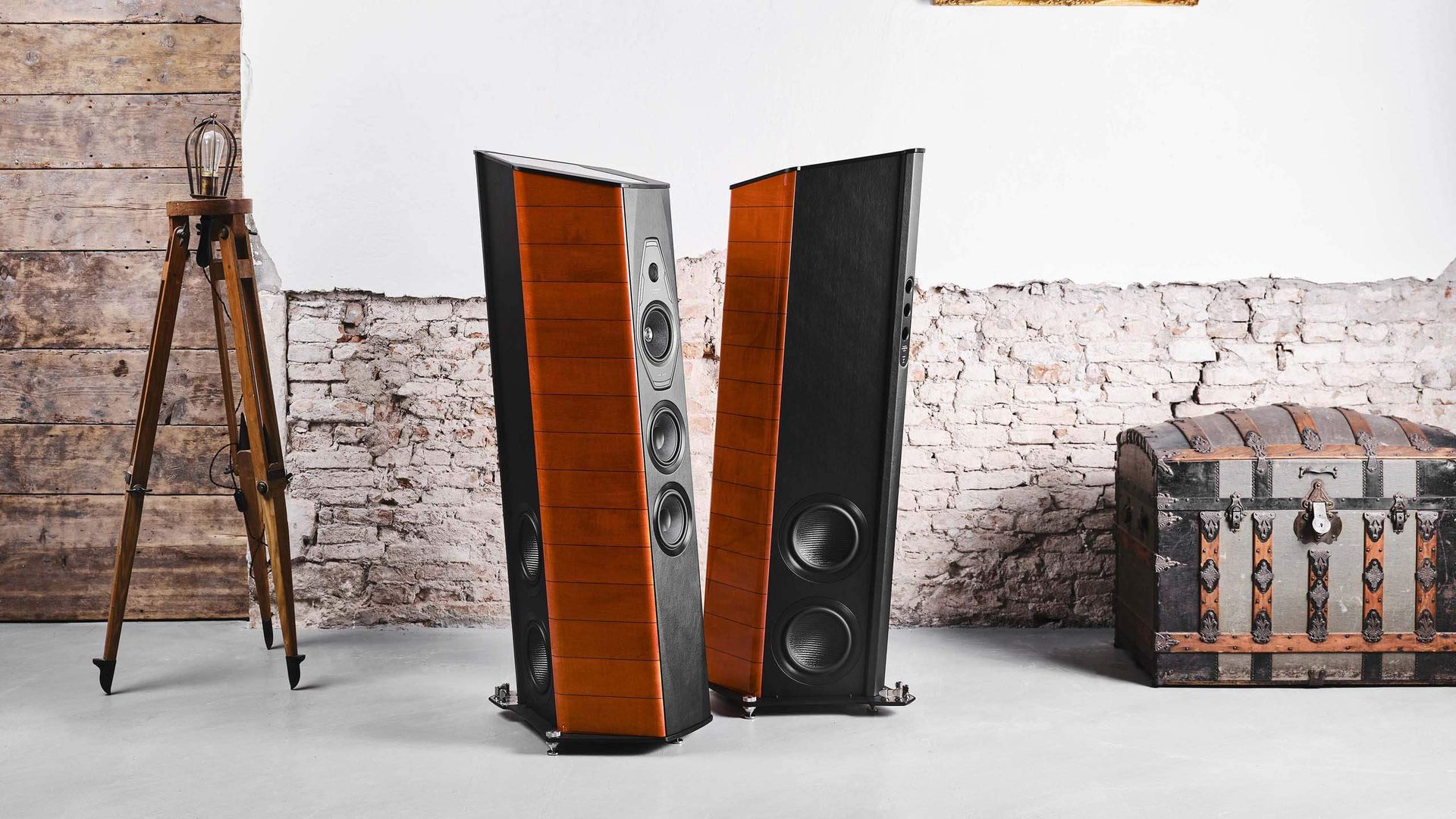 Sonus faber Il Cremonese, altavoces alta gama tipo torre fabricados en Italia